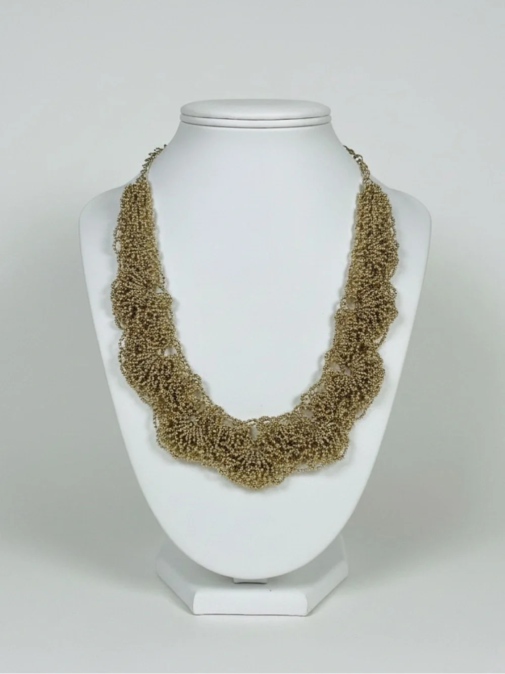Elegant Gold Beaded Lace Necklace - Women Jewelry